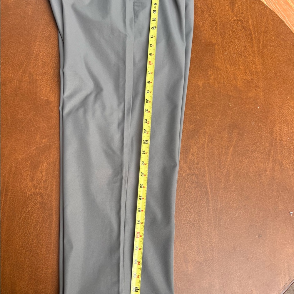 Lands’ End Flex GOLF Pant | Dark Gray | Size 40 Waist | Approx. 38 Length - Picture 13 of 14